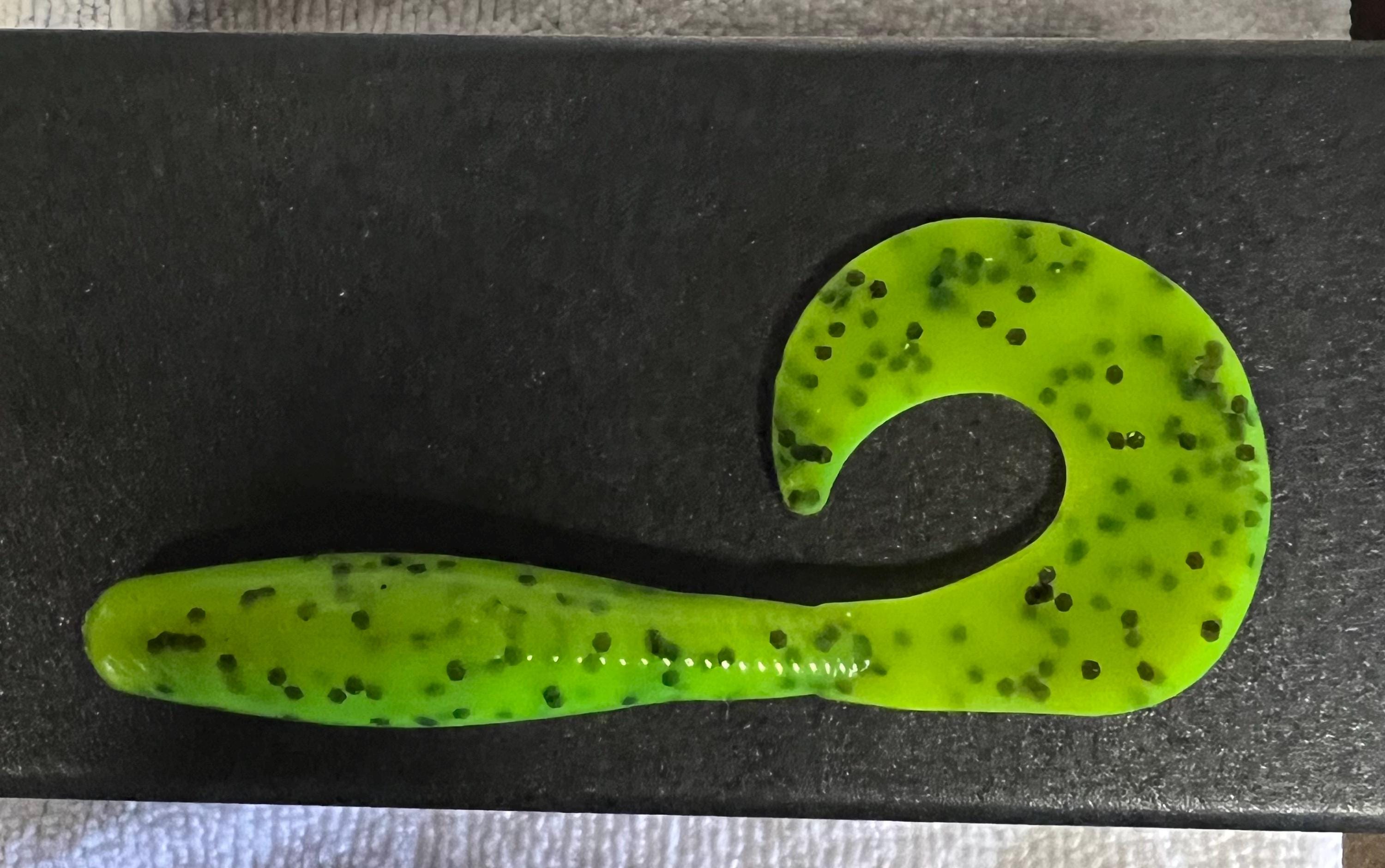 5" Lime Chartreuse Curly Tail Grub - Salt & Freshwater Lure (5/Pack)